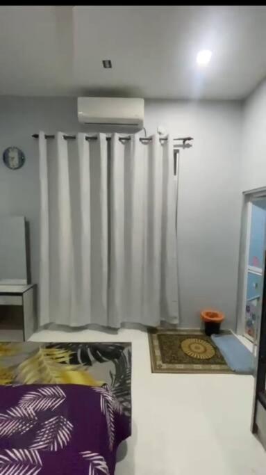 קואלה טרנגאנו Homestay Kak Tiy מראה חיצוני תמונה